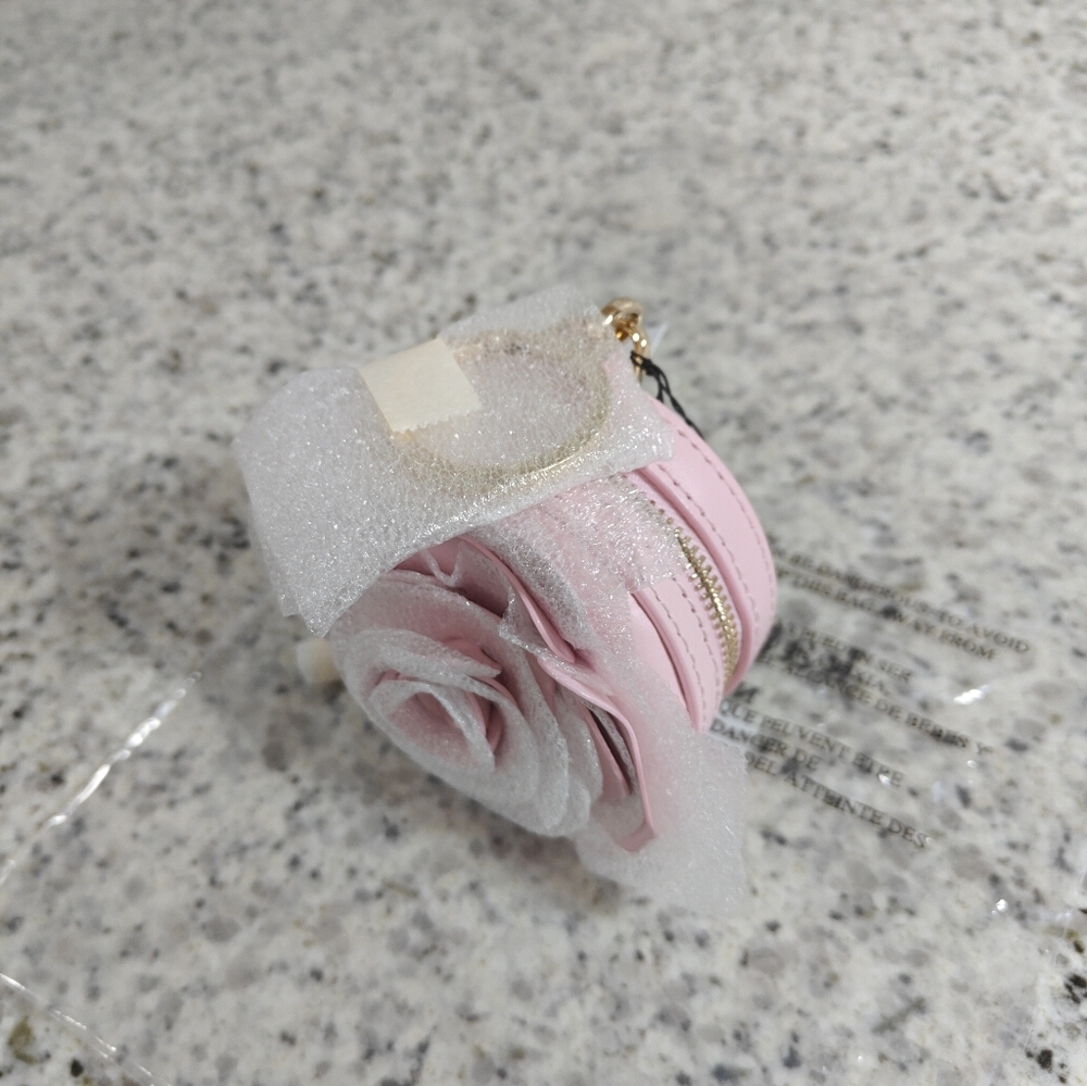 Kate spade Flora Flower Coin Purse - Picture 4 of 10